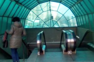 Politică la uşa veceului