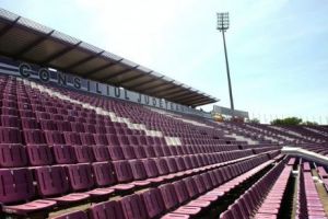 La Timişoara se face stadion omologat UEFA