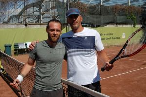 14 meciuri se vor juca azi în Cupa Monitorul