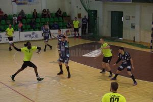 Universitatea încheie sezonul cu o victorie cu gust amar şi pică în Divizia A