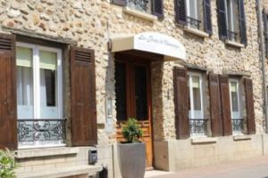 Credeaţi că le-aţi auzit pe toate? O femeie de 102 ani, suspectată de crimă