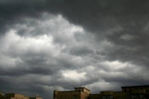 Atenţionare METEO: Ploi torenţiale, vijelii şi grindină, până vineri seara, în toată ţara