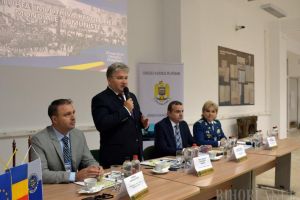 Cursanţii Colegiului Naţional de Apărare dezbat la Oradea contextul istoric de acum un secol (FOTO)