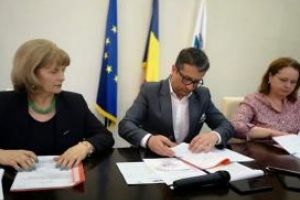 Fagadau a semnat contractul de finantare pentru proiectul privind Scoala Gimnaziala numarul 16  