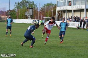 Crişul Chişineu Criş – Unirea Alba Iulia, în ultima rundă | “Alb-negrii” vizează remiza izbăvitoare