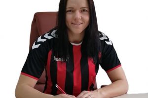 (Handbal) O campioană, la Gloria: ”Sunt bucuroasă ca voi juca la Bistriţa”