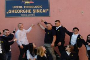 Liceul Tehnologic „Gheorghe Șincai” Târgu-Mureş, prezent la „Târgul de Arte şi Meserii”