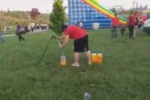 „Producătorul de sucuri” de la Cornişa, identificat de autorităţi. Cum a fost sancţionat comerciantul care şi-a bătut joc de clienţii din Botoşani