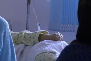 Toxiinfecţie alimentară! Mai multe persoane au ajuns la spital după ce au mâncat la un praznic