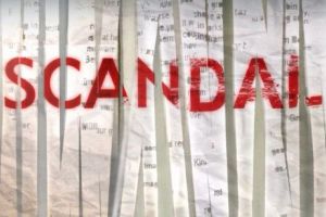 Scandal total în lumea actorilor cunoscuţi! S-a lăsat cu bătaie cruntă? Doar poliţia i-a mai putut despărţi