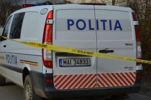 O grefieră a murit după ce s-a aruncat de la etaj