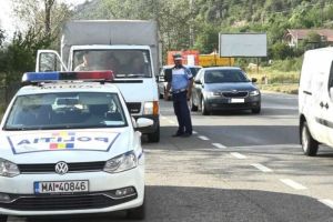 Maramureşean sancţionat de poliţiştii sătmăreni, pentru transport ilegal de porci