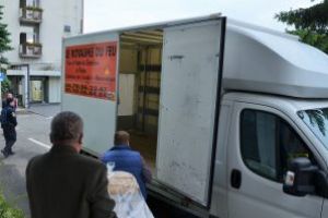 Astazi: Buletinele de vot, transportate la sectiile de votare din judet sub paza militarizata