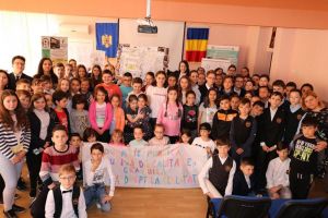 Activităţi pentru o educaţie incluzivă, de calitate şi gratuită, la Şcoala ”Miron ...