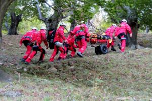 Alerta pe Muntele Semenic. Trei persoane sunt cautate de jandarmi si de salvamontisti dupa ce s-au ratacit, inca de joi seara