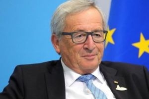Juncker, loveste în ajunul alegerilor: „Naţionaliştii proşti sunt îndrăgostiţi de propriile lor ţări” ca şi cum ar fi un lucru rău