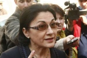 Ecaterina Andronescu şi Bogdan Trif au vorbit despre Referendum. Ce vor face cei doi miniştri pe 26 mai