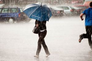 ULTIMĂ ORĂ: COD PORTOCALIU de vijelii, ploi şi grindină în Vrancea