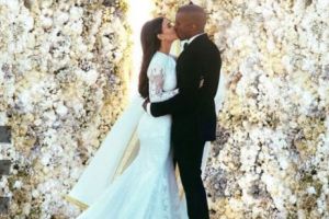 Cea mai scumpă nuntă din lume! FOTO cu mirii Kim Kardashian şi Kanye West. „Decorul a fost foarte ciudat!”
