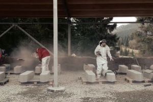 218 pietre de hotar, realizate în Tabăra de sculptură Via Transilvanica – ediţia a 2-a