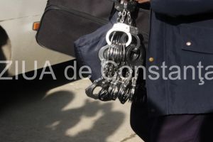 Operatiunea TRIVIUM: 81 de persoane retinute si aproape 900 de grame de aur indisponibilizate