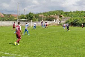 FOTO: Olimpia Aiud – Sportul Petreşti 2-1 (2-0) | Aiudenii au învins campioana