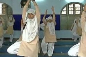 Iranul interzice practicarea de Zumba şi Yoga 