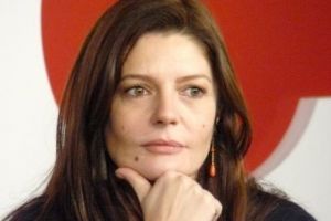 Chiara Mastroiani, pe generic, înaintea mamei sale, Catherine Deneuve. Mariana Mihuţ şi Victor Rebengiuc, la sala Bunuel. Corespondenţă de la Cannes