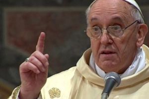 Pentru Papa Francisc, interzicerea avortului ţine de uman, nu de religios