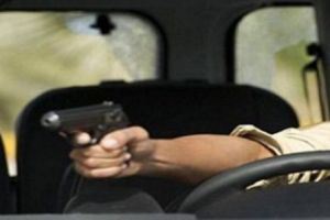 Urmărire ca în filme şi focuri de armă în România. Interlop extrem de periculos, în prim-plan