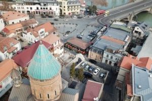 Firul roşu care uneşte agora antichităţii greceşti de piaţa oraşelor europene de astăzi 