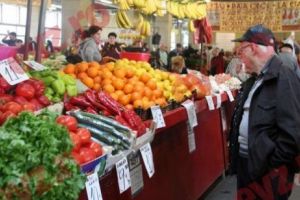 Vrei să slăbeşti rapid 5 kg? Salata pe care trebuie să o consumi în fiecare dimineaţă timp de trei săptămâni