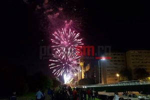 FOTO&LIVE. Imagini superbe la Satu Mare! Spectacol impresionant de artificii
