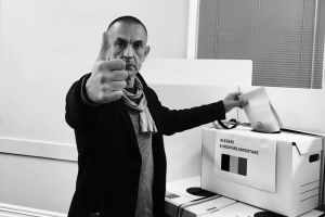 Bărbaţii peste 45 de ani, orăşeni, cei care au votat cel mai mult în Sibiu