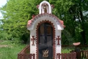 Crucile eroilor români din Valea Uzului continuă să agite apele în Valea Uzului. Ce se repreşează UDMR-ului
