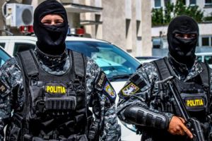 Mureş: Luptători pentru acţiuni speciale mobilizaţi în ziua alegerilor