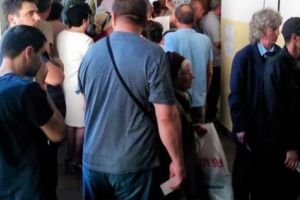 Alegeri europarlamentare la Constanţa. Sunt alegători care cer doar buletinele pentru referendum