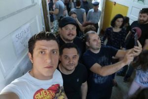 FOTO Bobiţă, Dorel şi Giani la coadă la vot în Valea Aurie la Sibiu