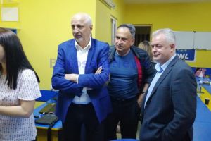 FOTO Cătălin Flutur: Sunt extraordinar de fericit că după 7 ani şi 20 de zile PSD a pierdut clar în faţa dreptei