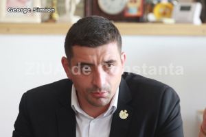 Alegeri europarlamentare: Candidatul independent, George Simion - Este inceputul sfarsitului actualelor partide politice