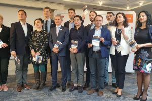 USR posibil câştigător al alegerilor la Sibiu. Sibianul Nicolae Ştefănuţă va intra în Parlamentul European