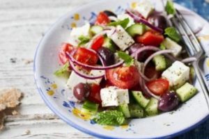 Înlocuieşte aceste alimente şi vei pierde kilograme garantat!