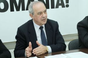 Laurenţiu Nistor, şeful PSD Hunedoara: „Iohannis ia geaca roşie să umble printre protestanţi. Nu mi se pare corect”
