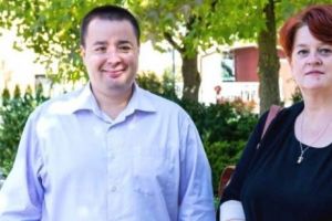 Marina Constantinoiu & Istvan Deak, autorii campaniei de presă „Frontieriştii”: „Mulţi dintre cei care fugeau peste graniţe au fost urmăriţi şi turnaţi chiar dacă ajunseseră în Occident” (2)