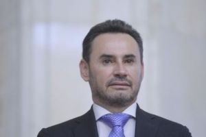 Scandal politic! Și-a dat demisia! „Întregul demers este lipsit de discernământ” A fost nevoie şi de ambulanţă

