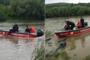 O barcă aflată în derivă pe râul Mureş, a fost recuperată de pompieri