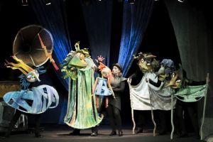 Teatrul de Păpuşi „Prichindel” va participa la Festivalul Internaţional pentru Copii Arlechino – Caravana Poveştilor, de la Braşov