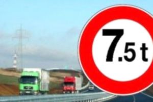 Interzis pentru VEHICULE 7,5t + pe Dealul Negru!