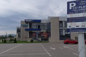 Primăria pune taxă la parcările din Piaţa Cetăţii şi Aqualand