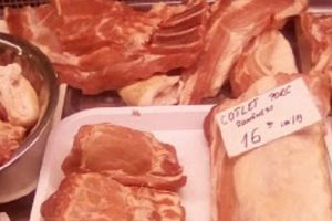 Primul efect al alegerilor: s-a scumpit porcul în Ceair!